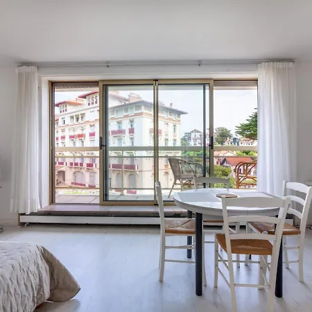 Apartment Saint-Jean-De-Luz, Studio Flat, 2 Persons - Fr-1-4-431 *