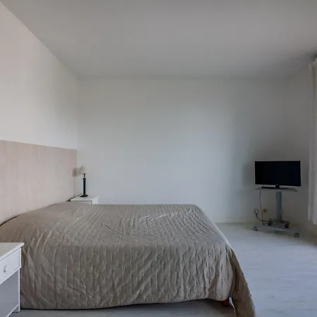 Apartment Saint-Jean-De-Luz, Studio Flat, 2 Persons - Fr-1-4-431 Apartmán *
