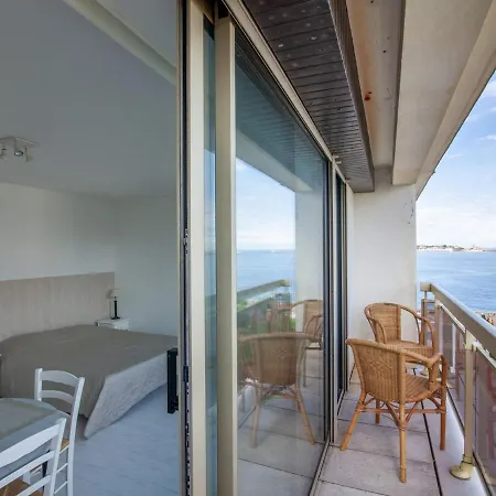 Apartment Saint-Jean-De-Luz, Studio Flat, 2 Persons - Fr-1-4-431 Saint-Jean-de-Luz